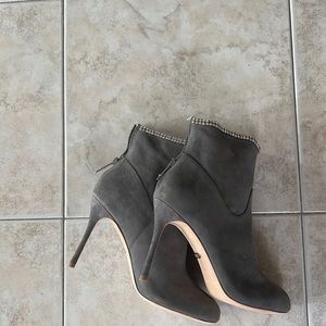 Badgley Mischka ankle Boots